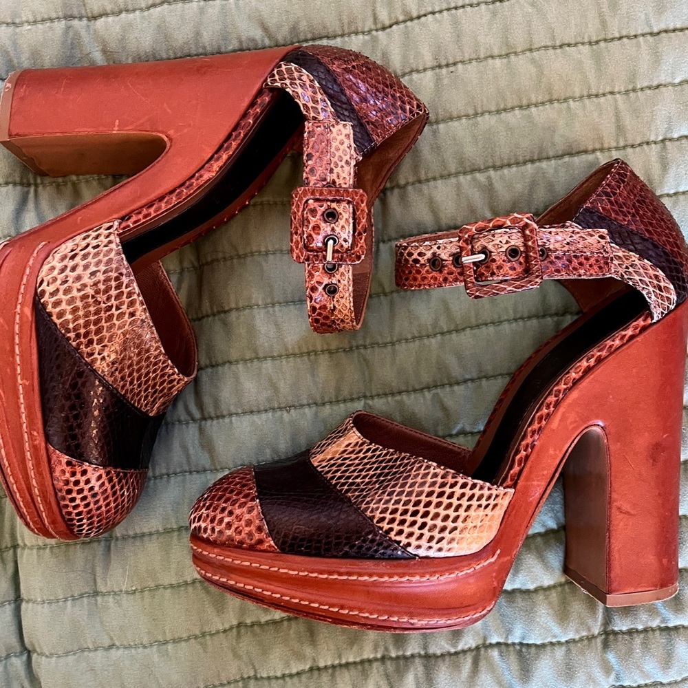 Marni Designer Beauties Step in to Holiday Season